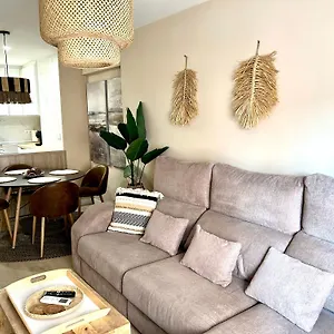  Apartment Piso Centrico En Calle Luis Vives 1, Spain